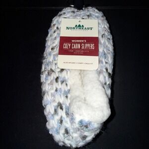 Northeast Outfitters Cozy Cabin Slippers Womens S/M Blue New Aloe Infused Knit